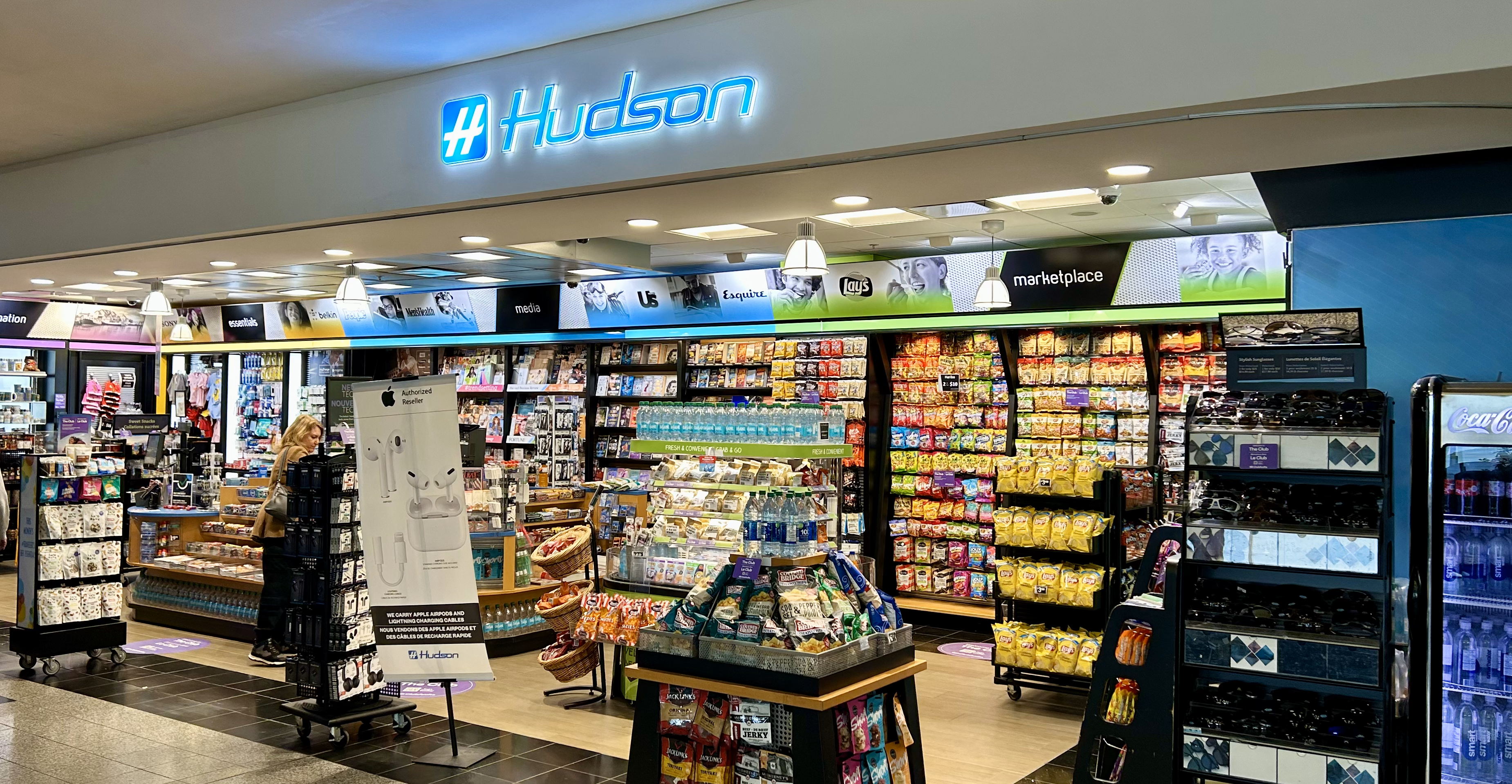 Une photo de la boutique Hudson près de la porte 20